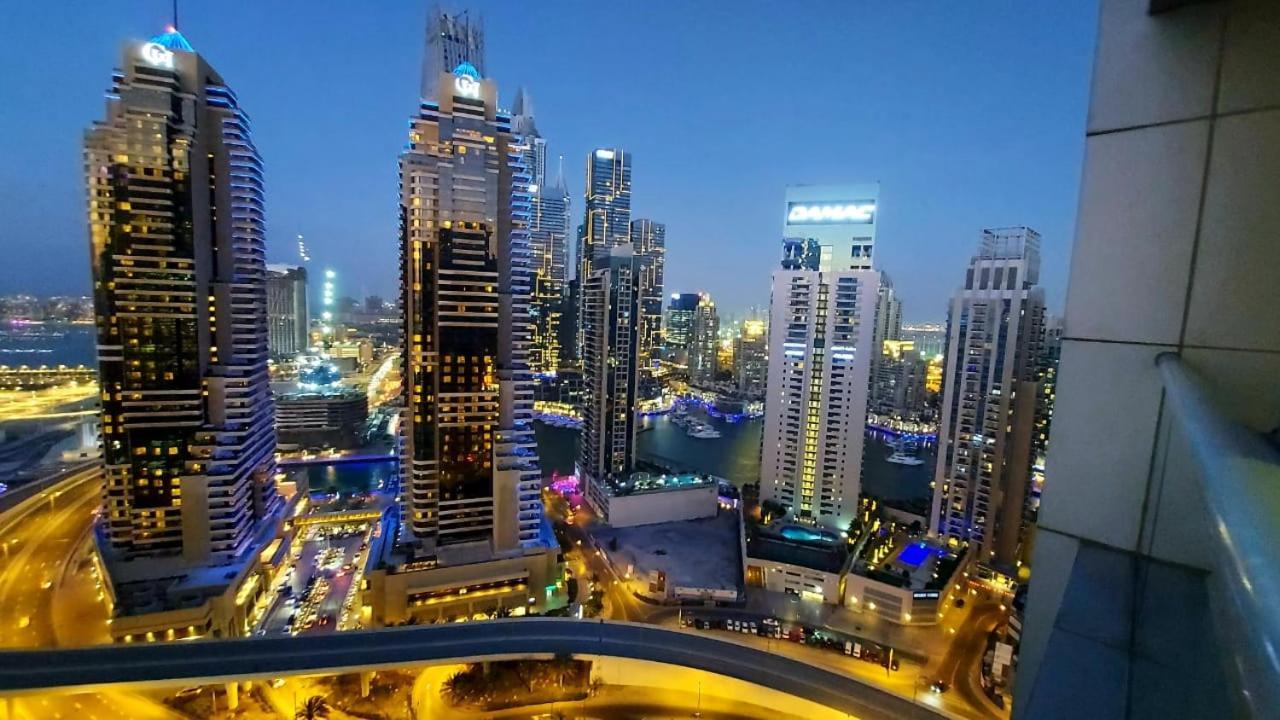 Guest house Marina Beach View 3 Bedroom Apartment Sky Nest Home Sky View Tower Dubai